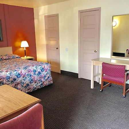 Travelers Inn Motel Сейлем Екстер'єр фото