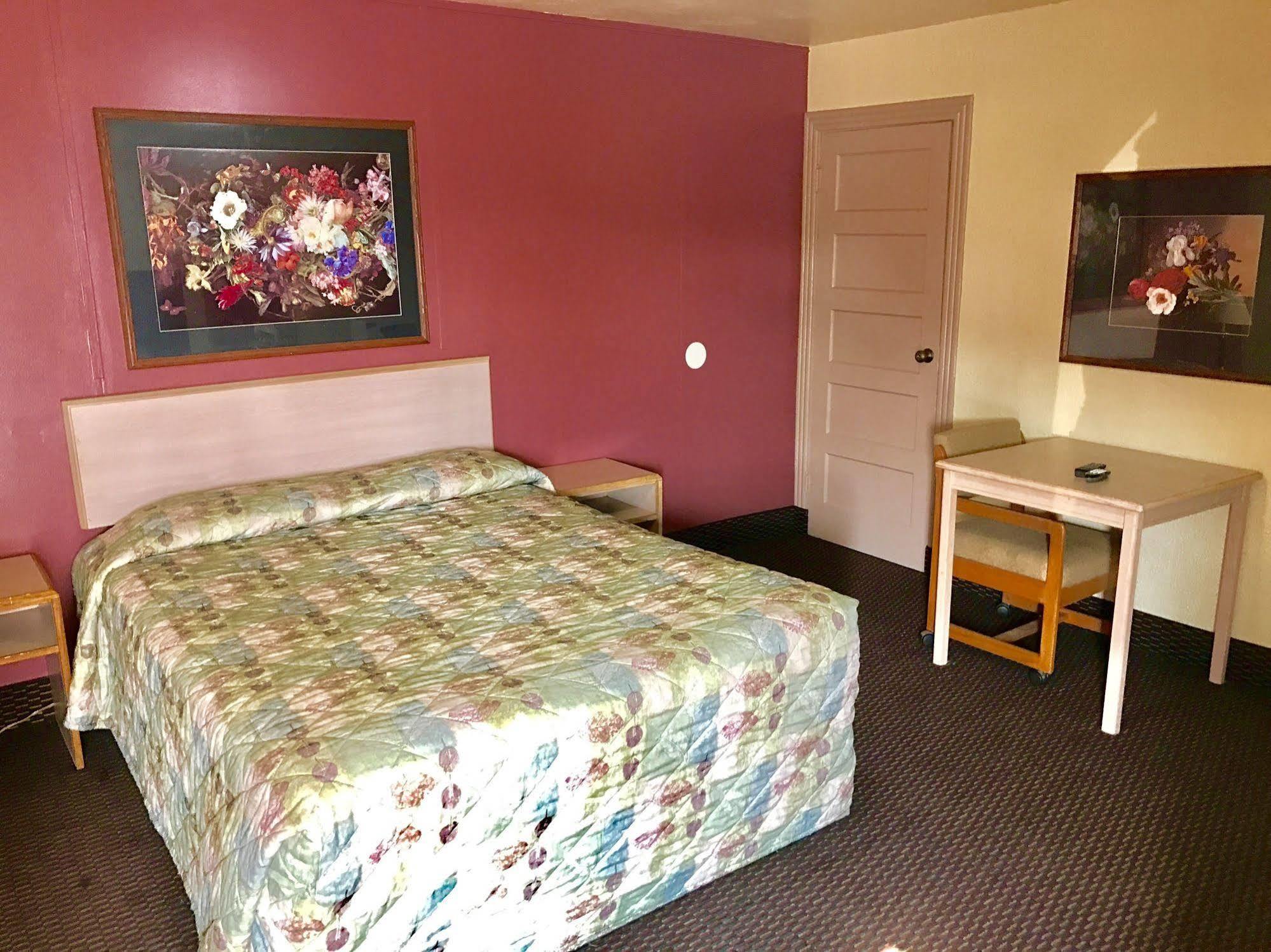 Travelers Inn Motel Сейлем Екстер'єр фото